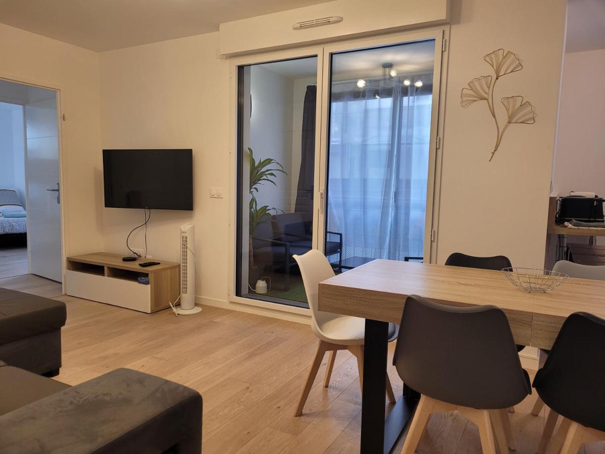Chez Patron T3 2br With 2 Parking Near Disneyland Paris & Train Station-chessy Apartment Chessy (Seine-et-Marne)